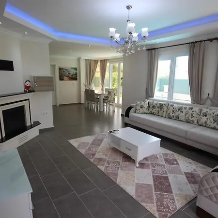 Phoenix Villa *