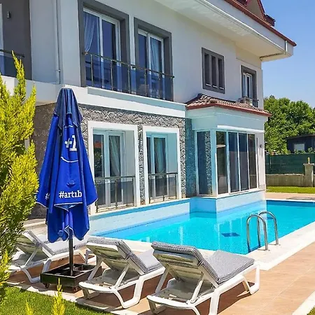 Villa Phoenix *